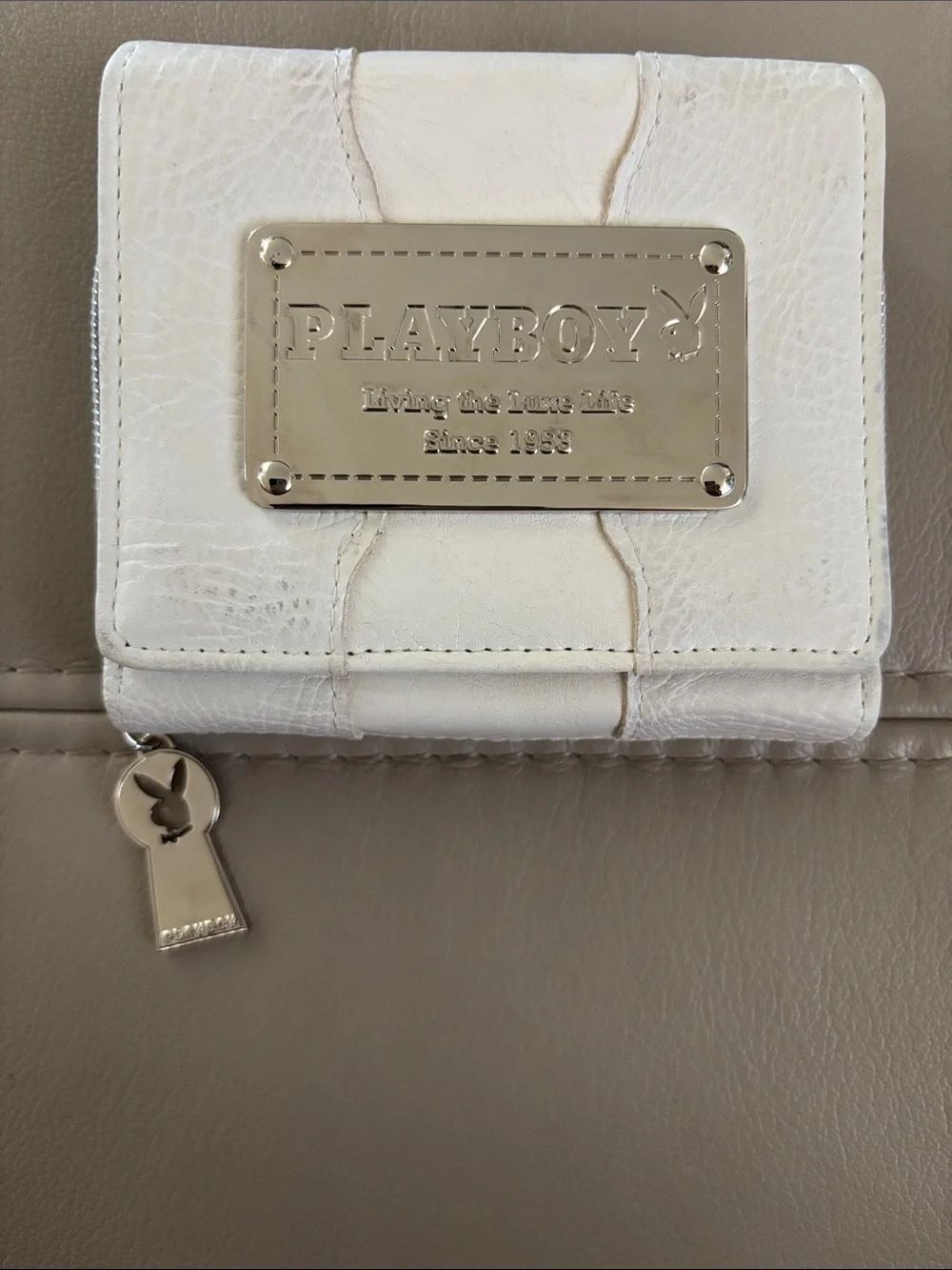 PLAYBOY White Leather Compact Wallet with Metal Logo Plate